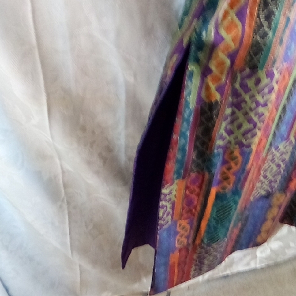 Vibrant Multicolor Sleeveless Midi Dress - Picture 7 of 9
